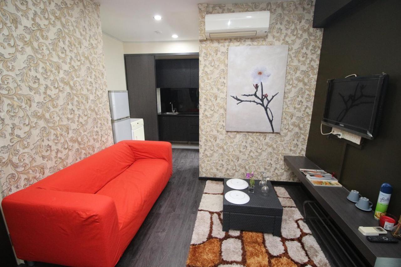 Jjh Serviced Apartments Near Serangoon Mrt สิงคโปร์ ภายนอก รูปภาพ